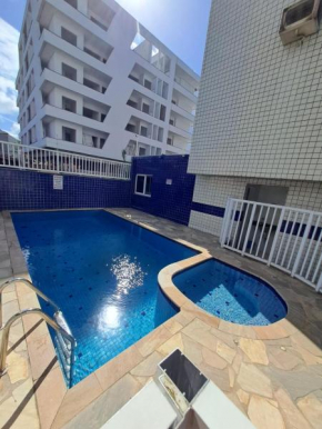 LINDO APARTAMENTO EM UBATUBA NA PRAIA DO ITAGUA, SAUNA, PISCINA, WI-FI, AR CONDICIONADO, 2 VAGAS DE ESTACIONAMENTO e BELA VISTA DA SACADA